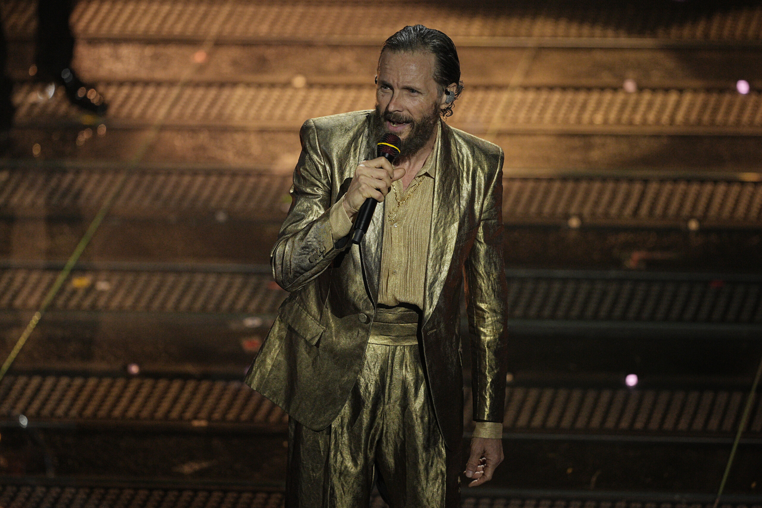 jovanotti plus de 591 000 spectateurs au palajova scaled