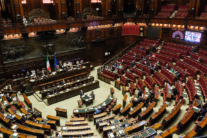 pnrr le gouvernement engage la question de confiance sur le decret ecole