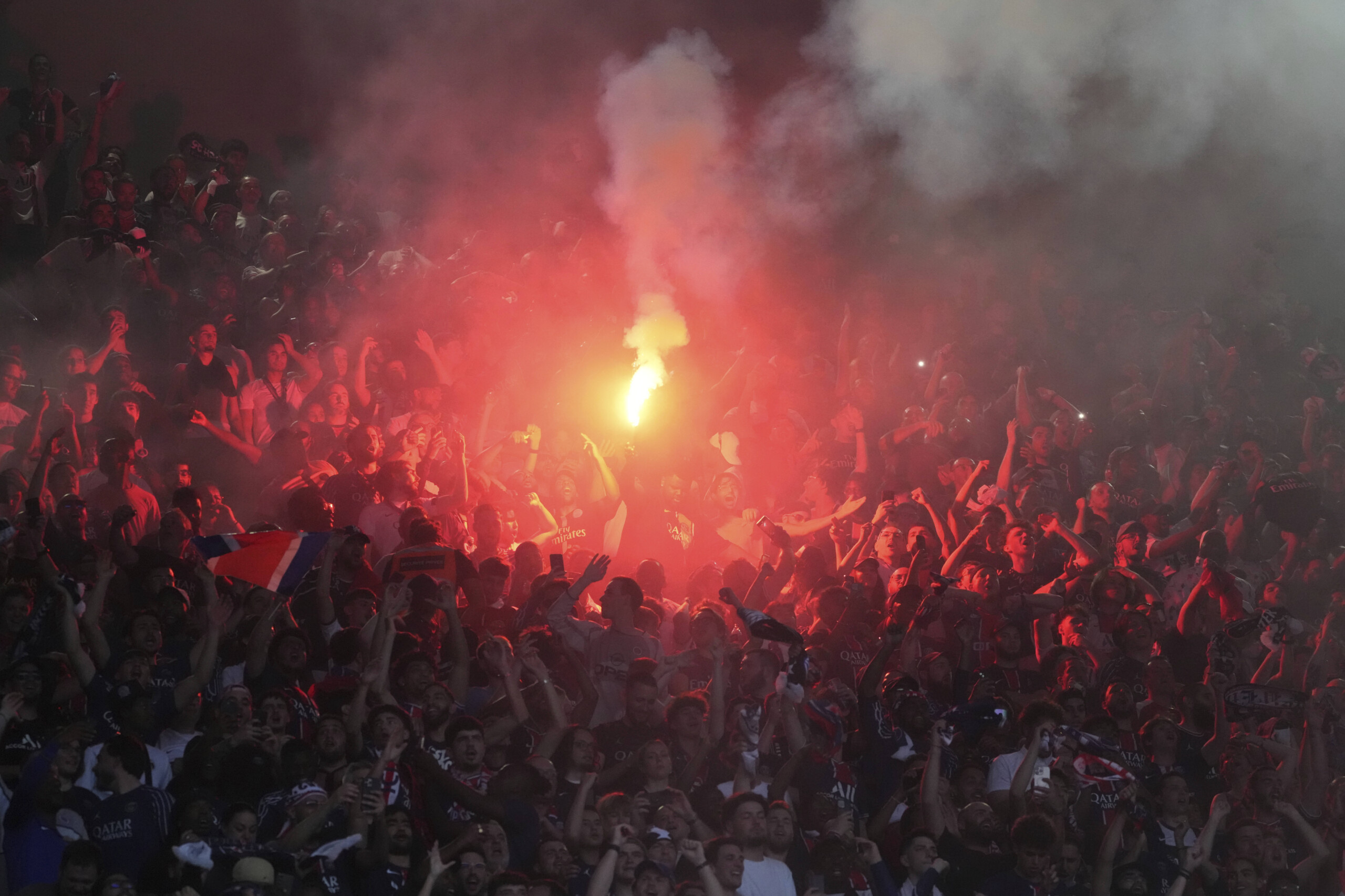 ligue des champions le nombre darrestations liees aux troubles a paris seleve a au moins 294 scaled