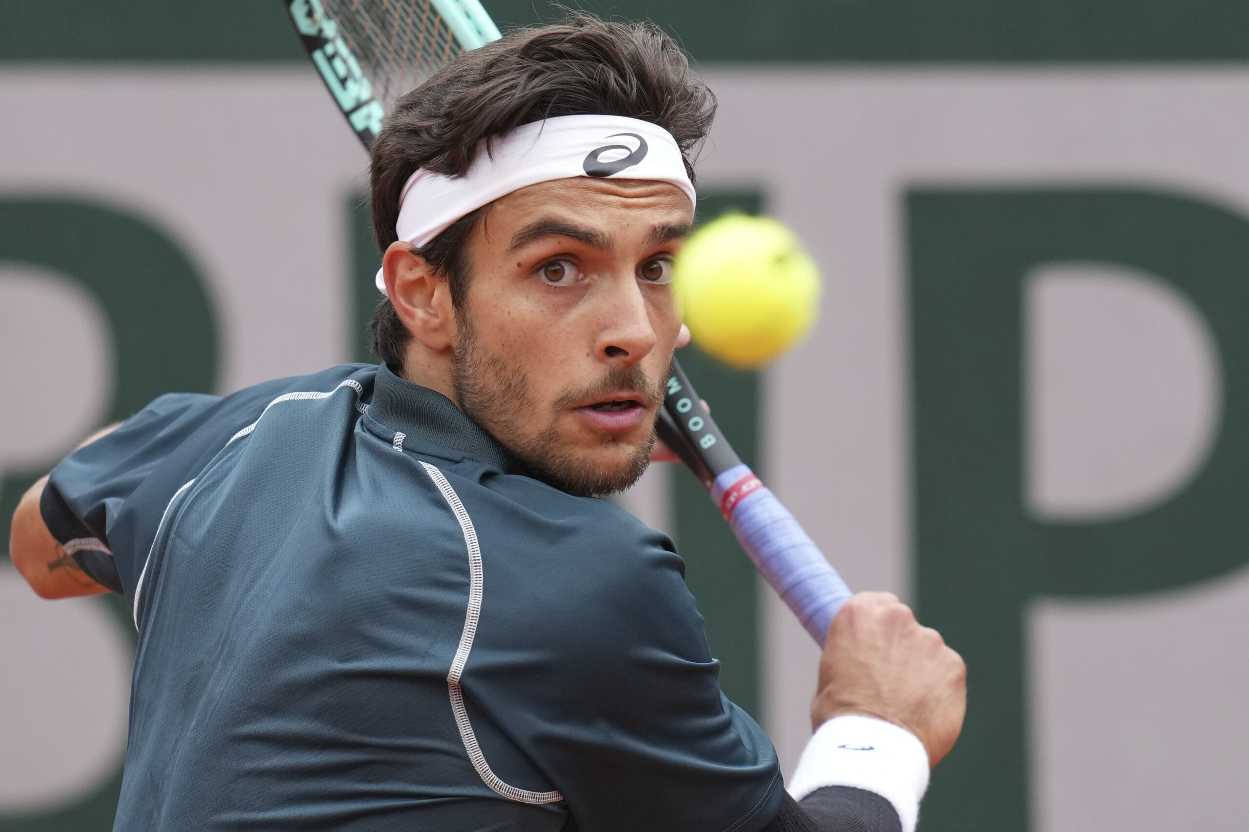roland garros musetti bat rune et se qualifie pour les quarts de finale scaled