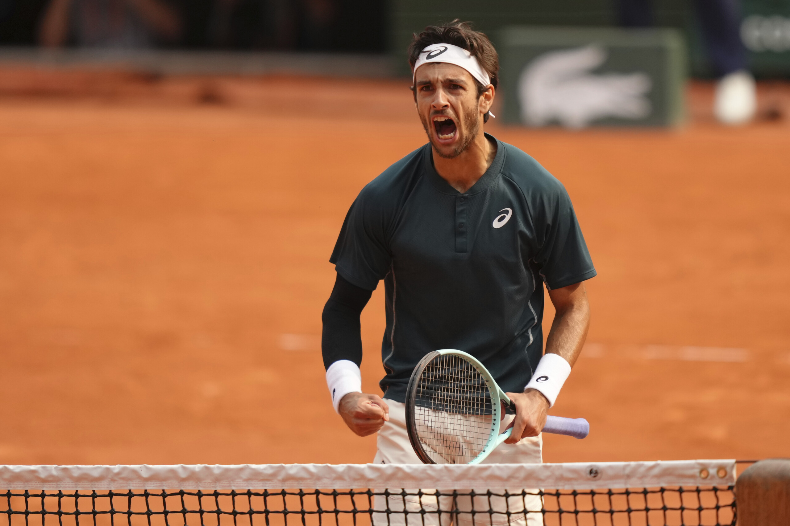 roland garros musetti en demi finale tiafoe battu en quatre sets scaled