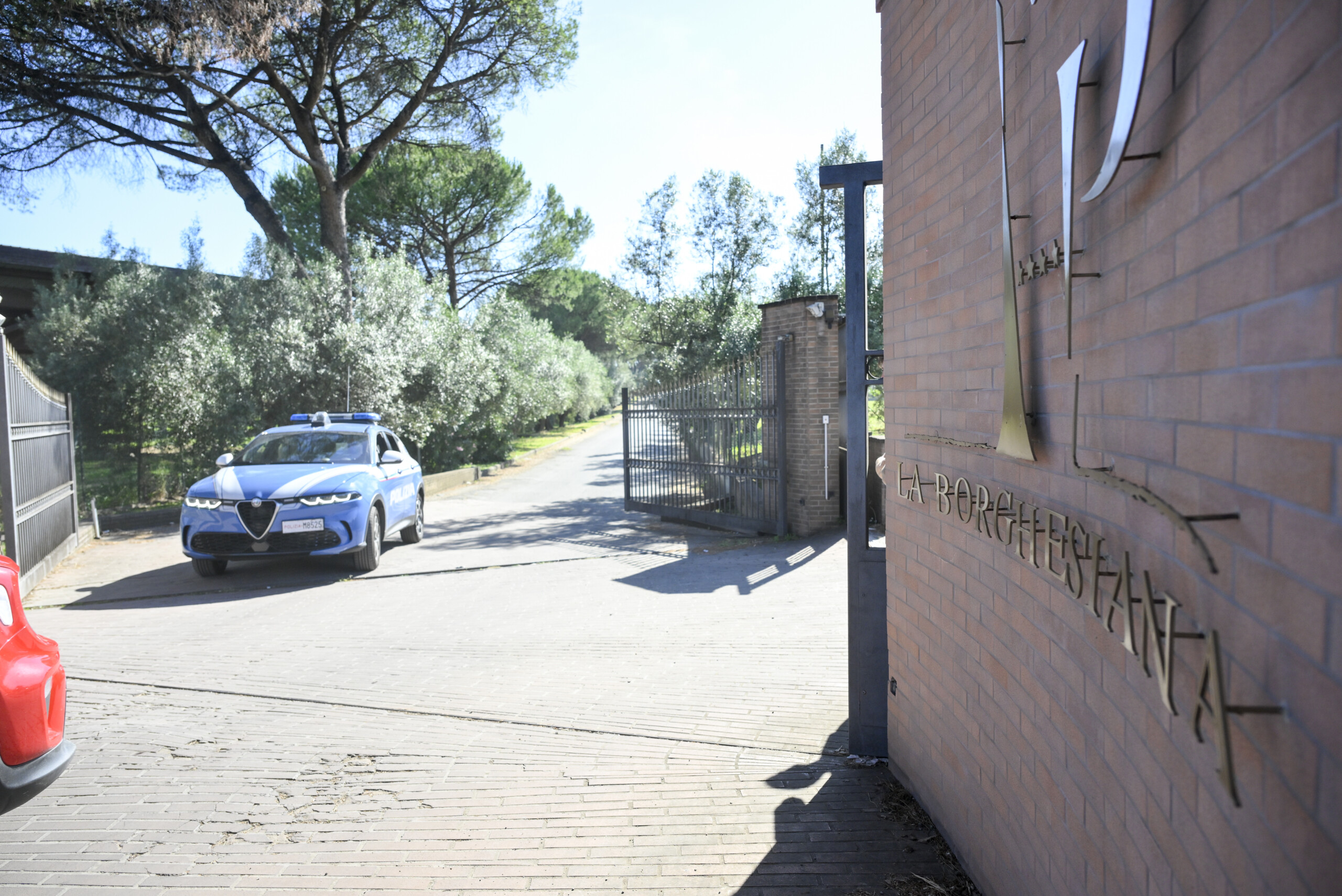 rome enfants intoxiques au chlore enquete pour blessures contre le gerant dune piscine scaled