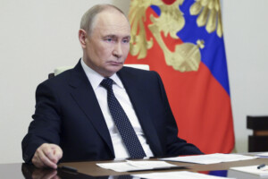 russie kremlin entretien constructif entre poutine et le pape leon xiv