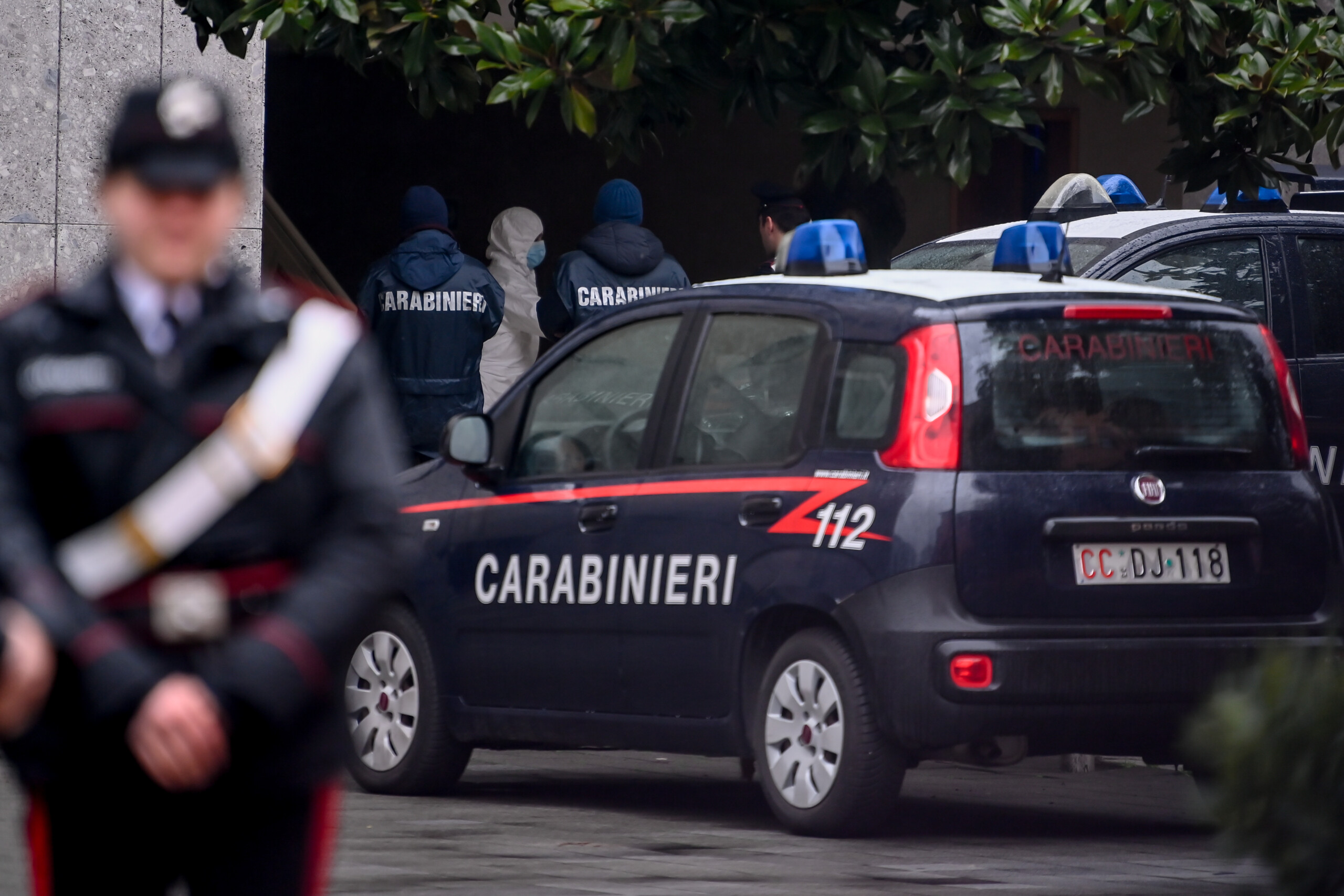 lecce un homme age tue sa femme avant dappeler les secours scaled