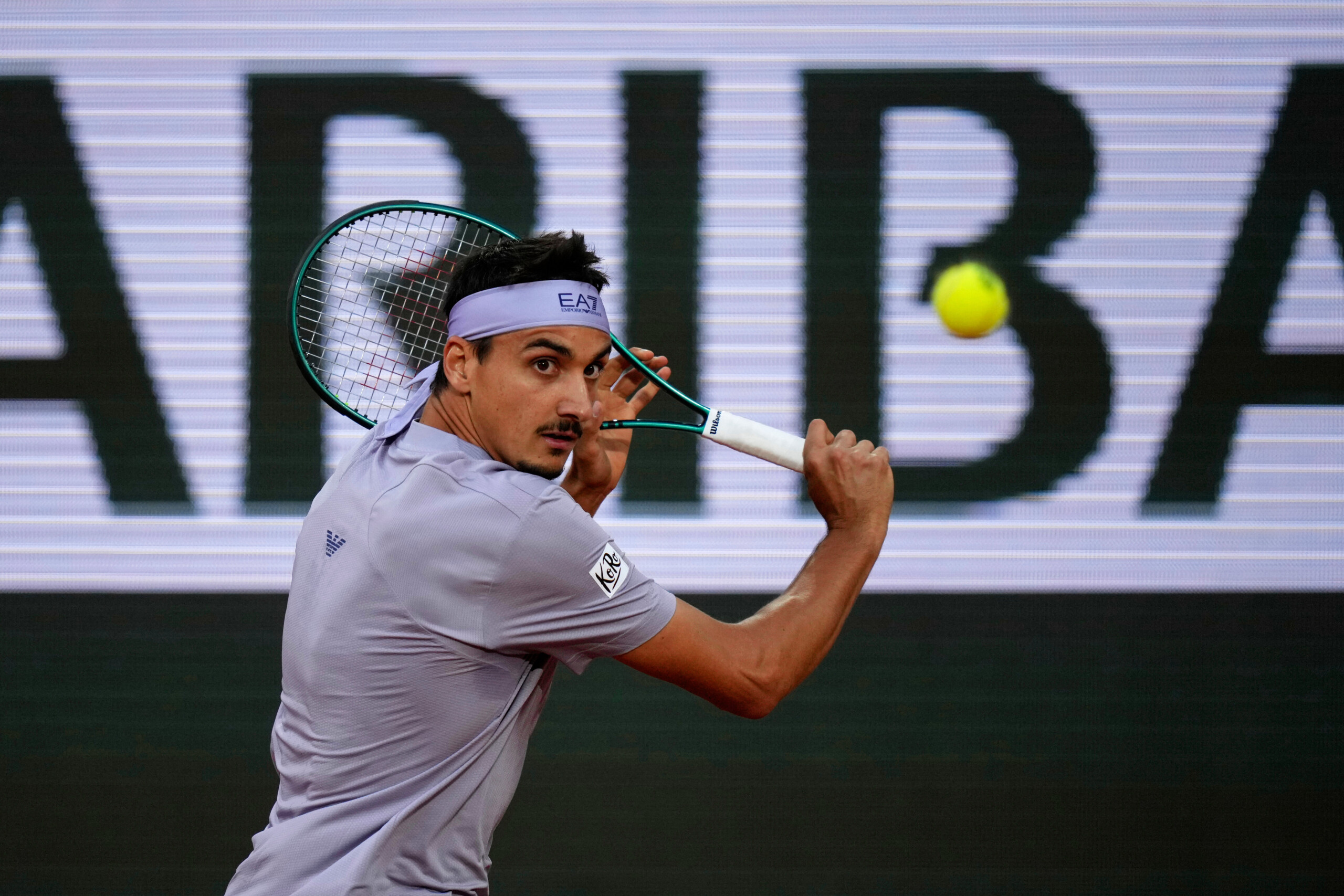 tennis atp stuttgart sonego elimine au premier tour scaled