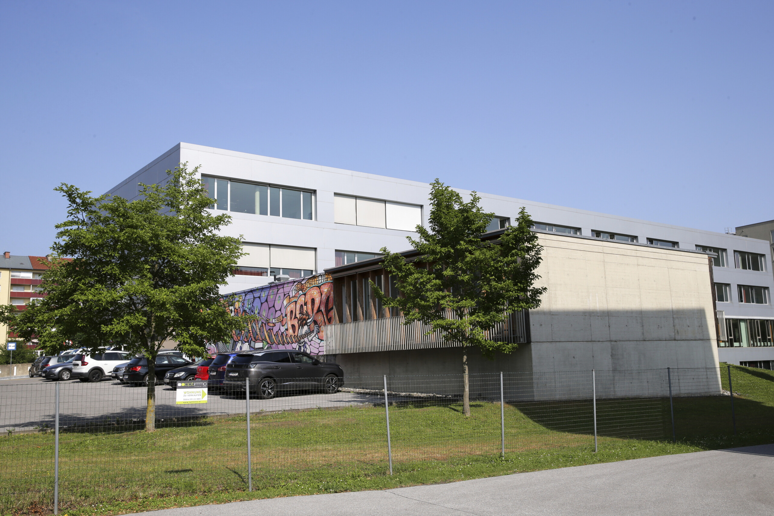 autriche des adolescents ages de 14 a 17 ans parmi les victimes du massacre de graz scaled