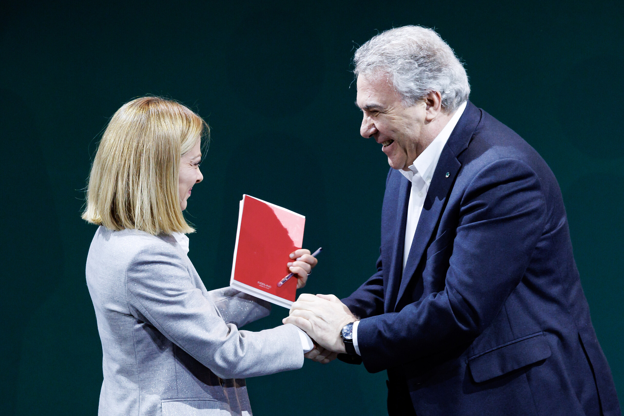 gouvernement meloni proposera a mattarella la nomination de sbarra au poste de sous secretaire charge du sud scaled