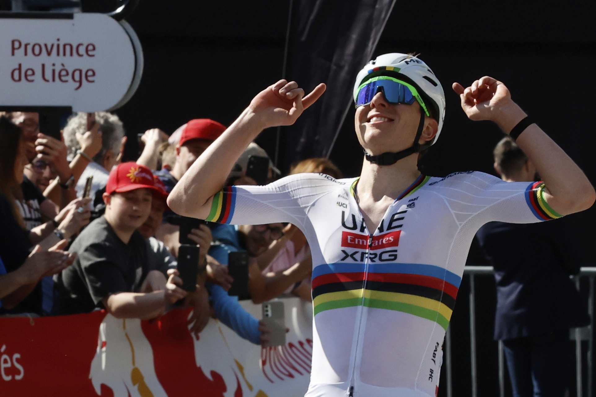pogacar triomphe au criterium du dauphine derniere etape a martinez