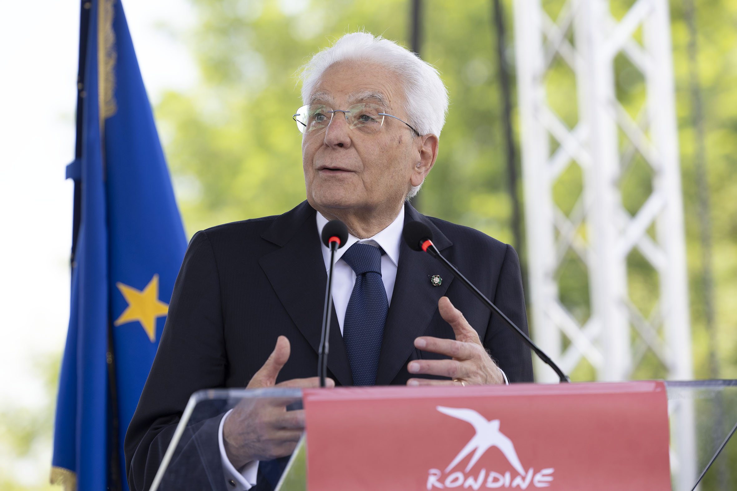 mattarella le defi pour litalie est detre attractive et de faire revenir les diplomes etrangers