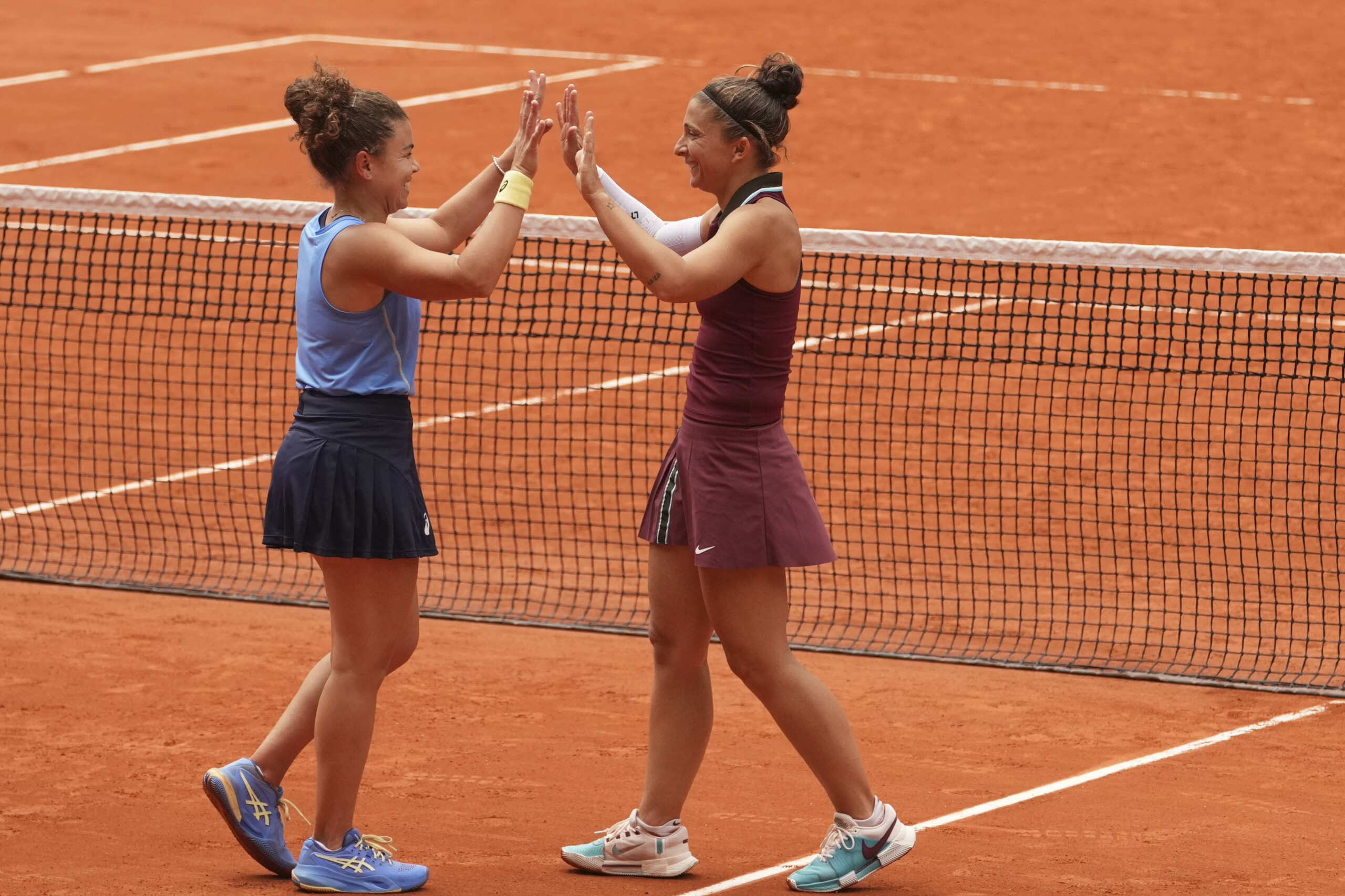 tennis wta berlin debuts victorieux en double pour errani paolini scaled