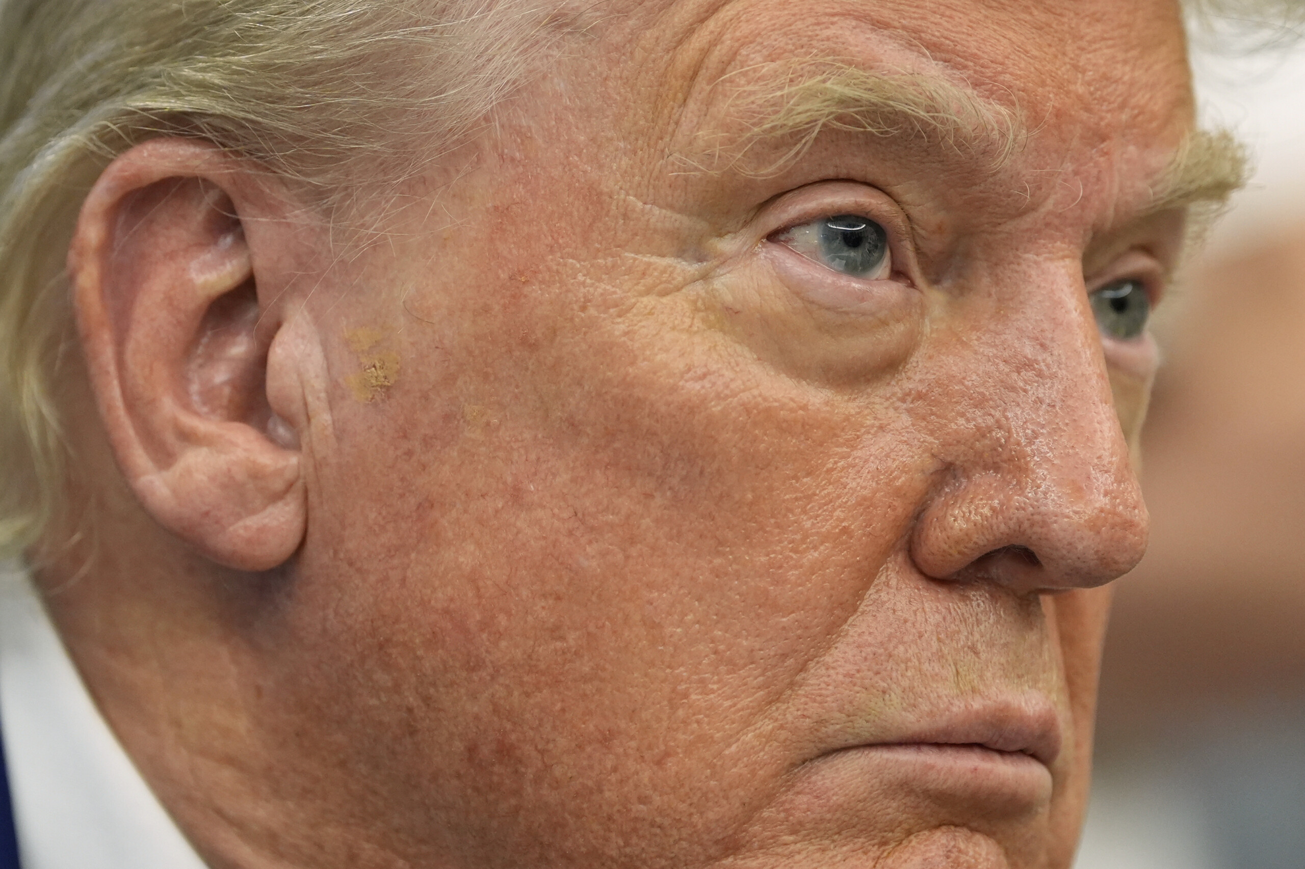 iran maison blanche trump decidera dune action militaire dici deux semaines scaled