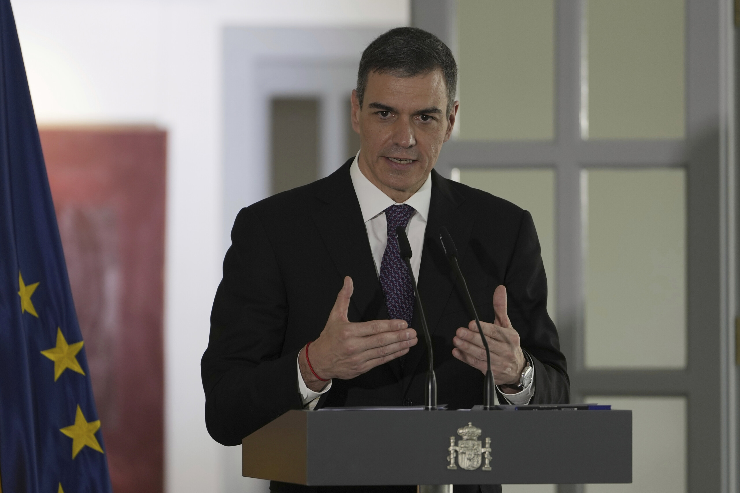 otan sanchez repond a rutte et refuse lengagement de 5 du pib pour la defense scaled