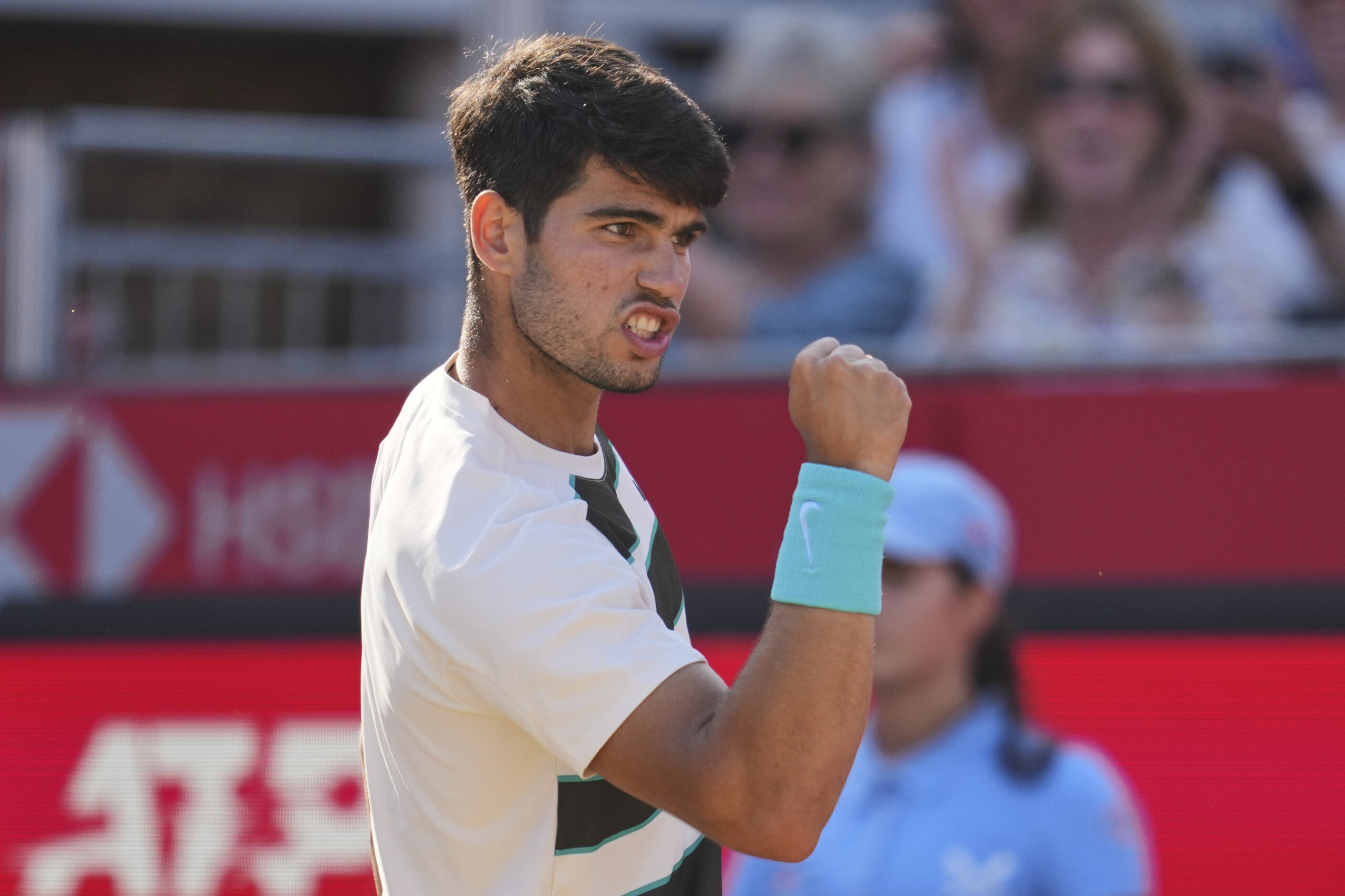 tennis atp queens alcaraz bat bautista et se qualifie pour la finale scaled