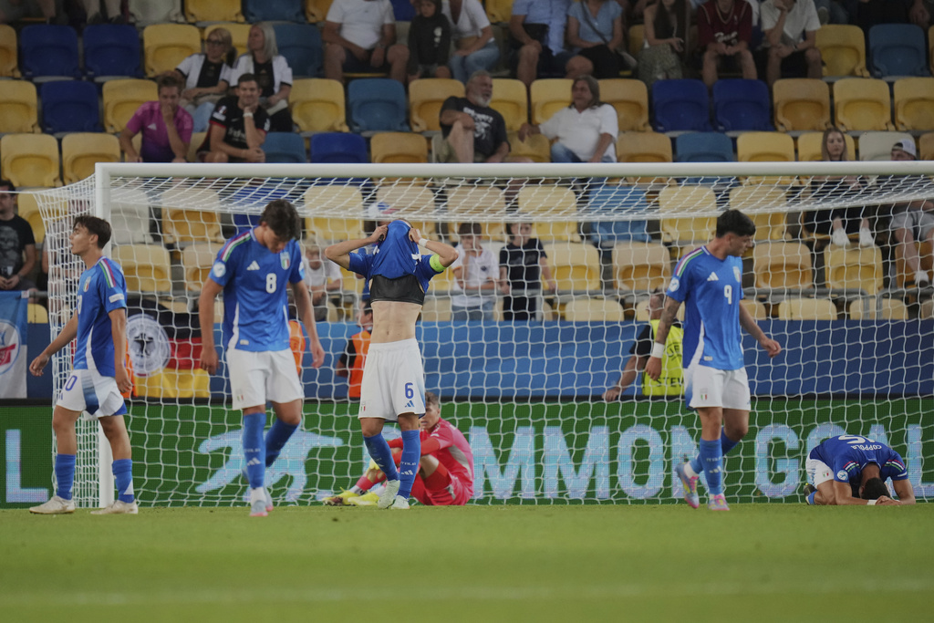 football championnat deurope des moins de 21 ans allemagne italie 3 2 les azzurrini elimines en quarts de finale