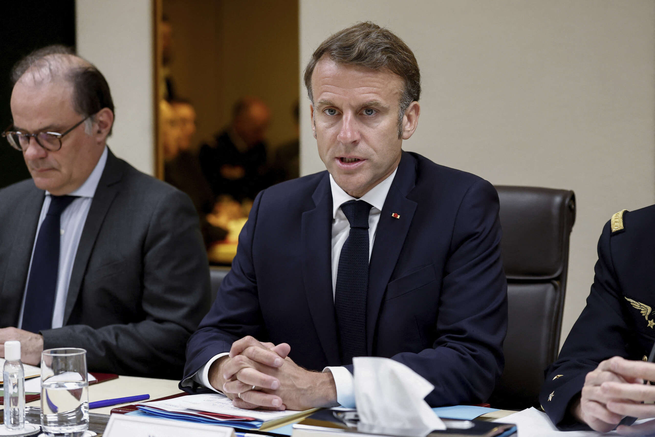 iran macron est oppose au changement de regime nous ne pouvons pas nous substituer a un peuple scaled