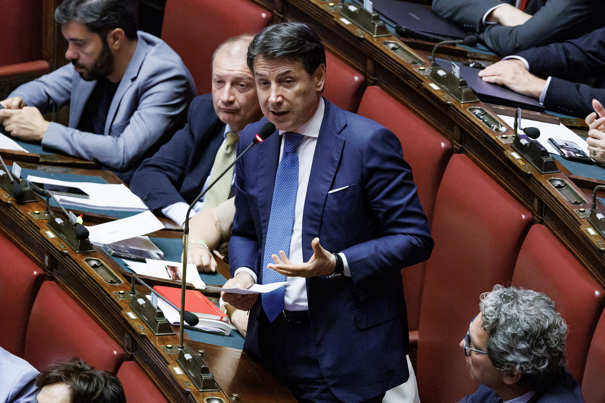 otan m5s demain nous serons a la haye pour dire non au rearmement scaled