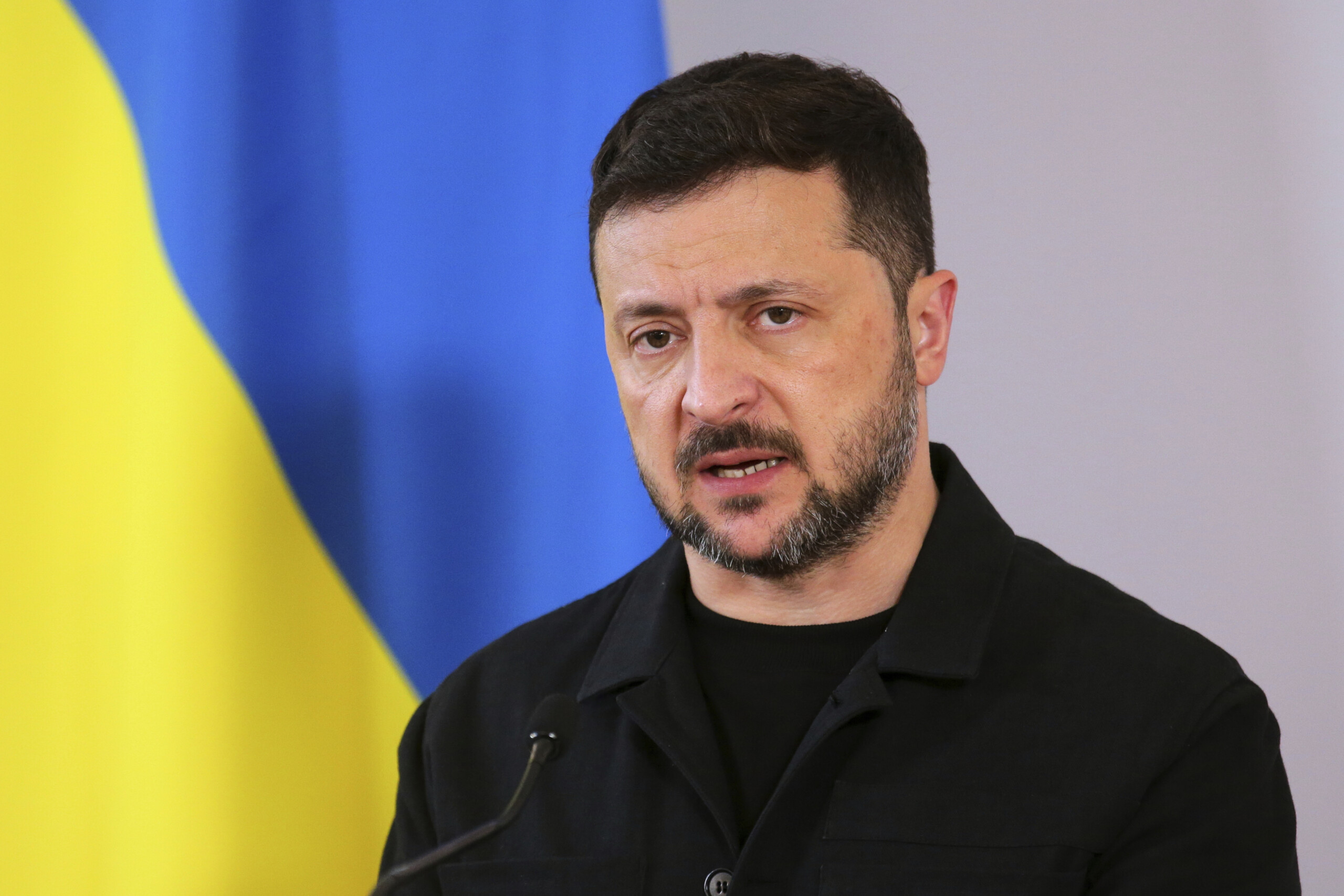 ukraine zelensky deux morts dans un raid russe sur la region dodessa scaled