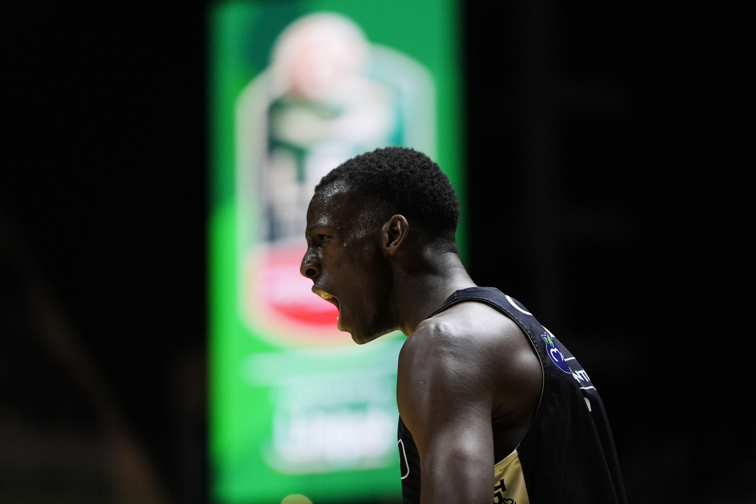 de trente a la nba saliou niang choisi par cleveland scaled