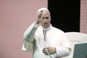 pape leon xiv ordonne 32 nouveaux pretres