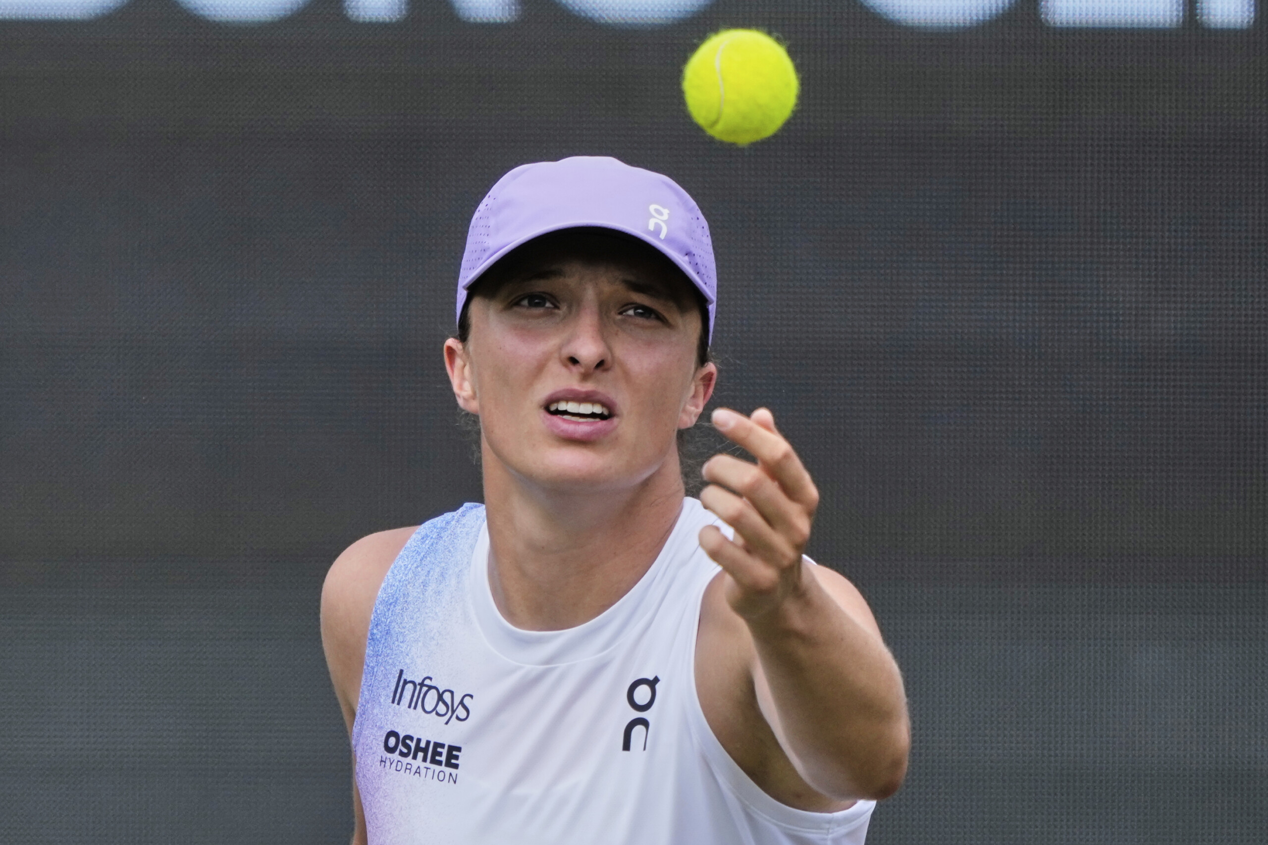 wta bad homburg swiatek ecrase paolini en deux sets en demi finale scaled
