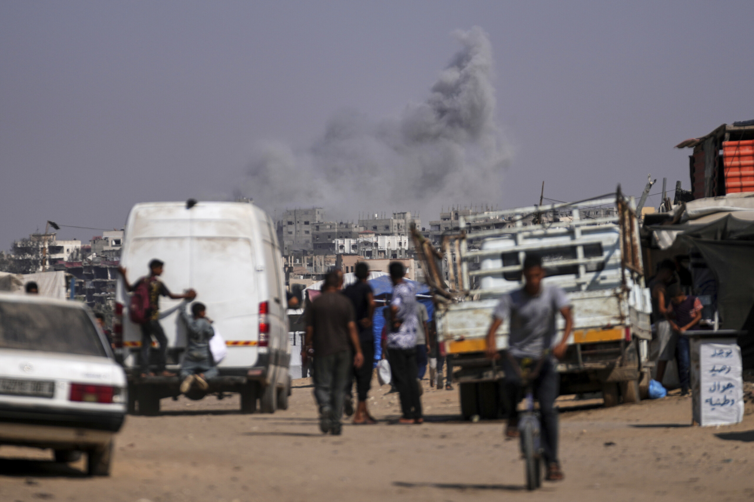 moyen orient medias au moins 15 morts dans des attaques de larmee israelienne dans la region de khan younis scaled