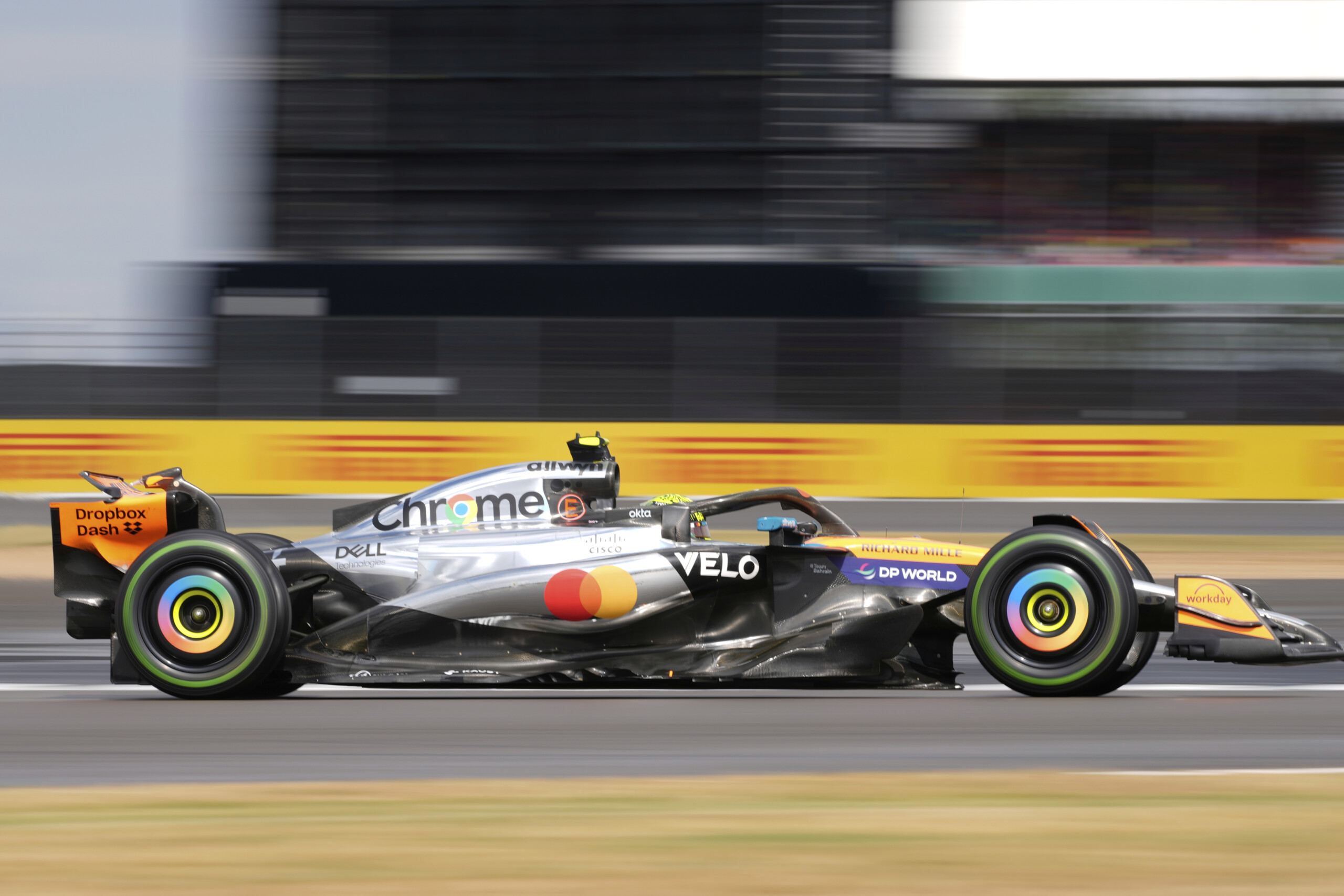 f1 norris remporte le gp de grande bretagne devant piastri hamilton quatrieme scaled