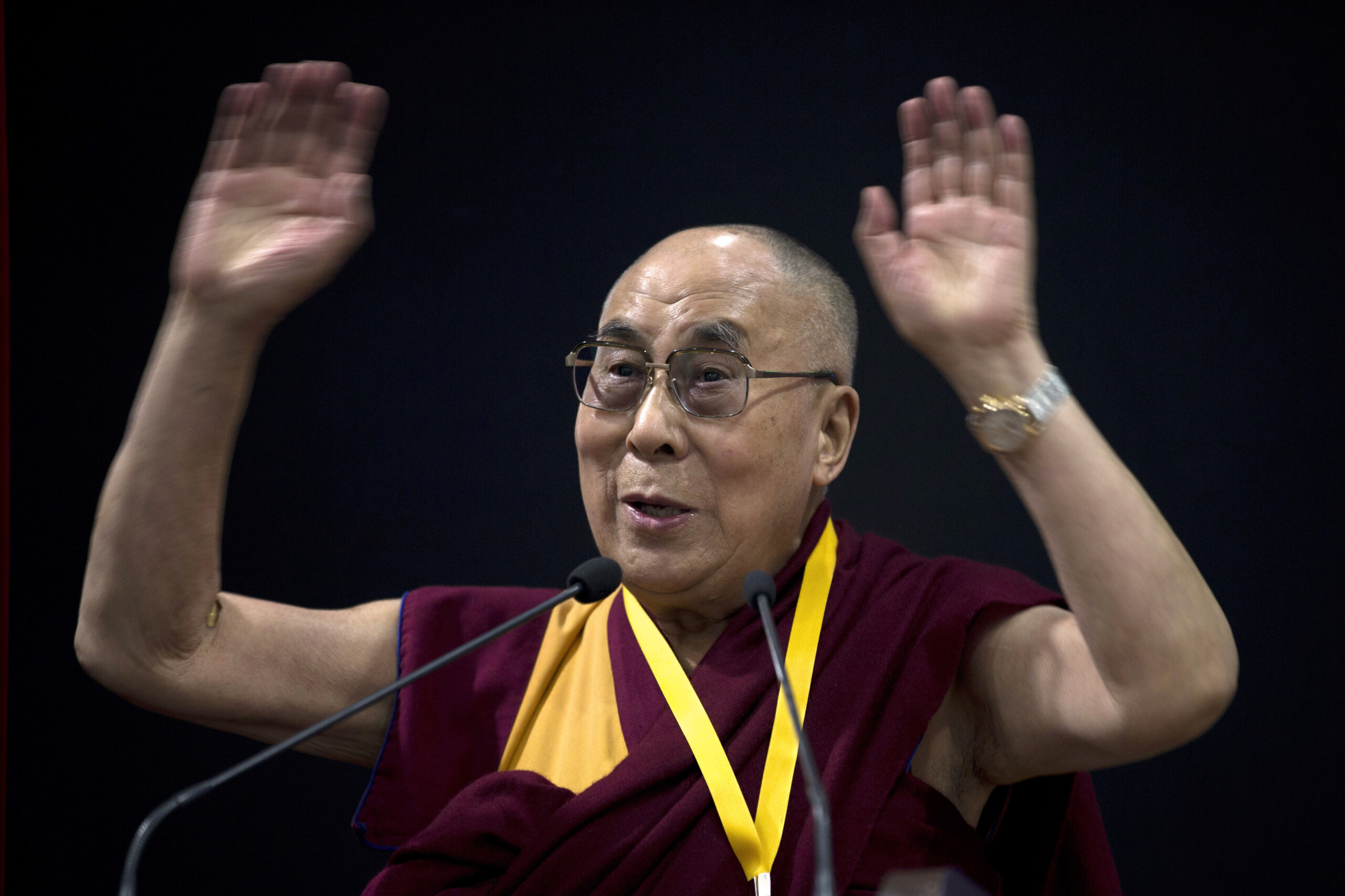 le dalai lama fete ses 90 ans scaled