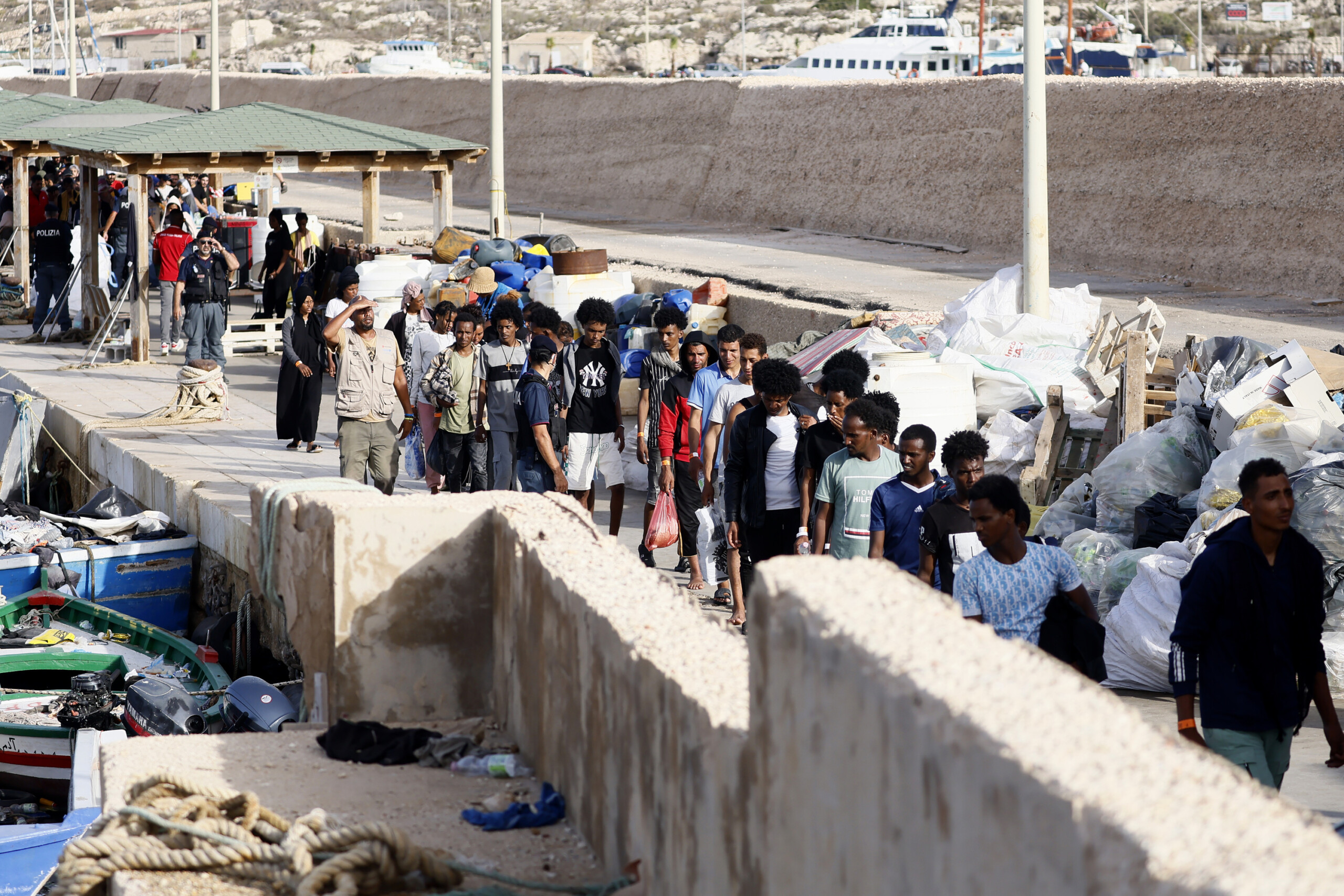 migrants 31 238 personnes ont debarque en italie depuis le debut de lannee scaled