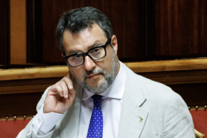 pont etroit salvini je compte sur lapprobation du projet dici lete