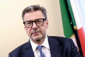 giorgetti ameliorer le recouvrement local evaluer de nouveaux organismes