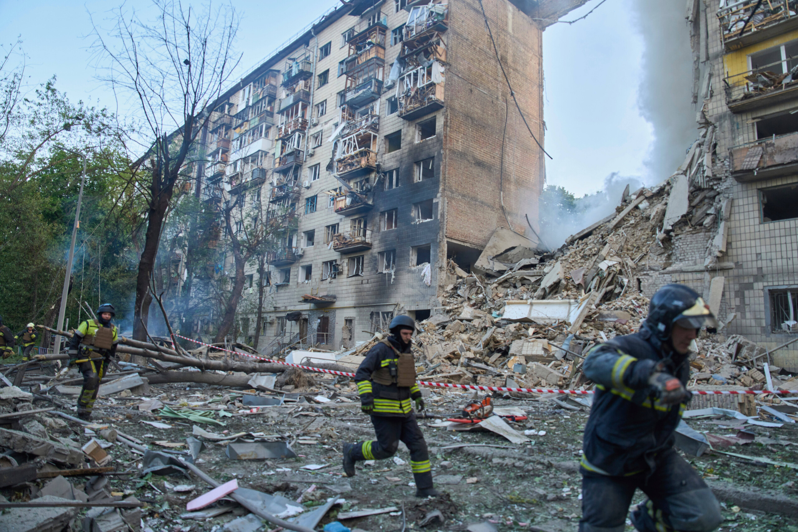 ukraine 728 drones et 13 missiles russes lances pendant la nuit un nouveau record scaled