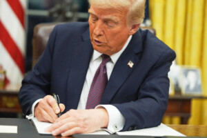 droits de douane trump les lettres a lue et au canada seront envoyees aujourdhui