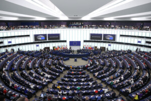 ue medias hypothese dune taxe sur les grandes entreprises pour le budget