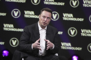 ai spacex delon musk investit 2 milliards de dollars dans xai