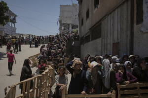 moyen orient au moins 12 morts dans un raid israelien sur un marche de gaza