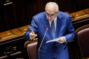 droits de douane foti si ils restent a 30 la table est annulee mais pas de musculation pour linstant