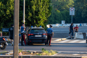 rome enlevements pour extorsion et tentative de meurtre 6 arrestations