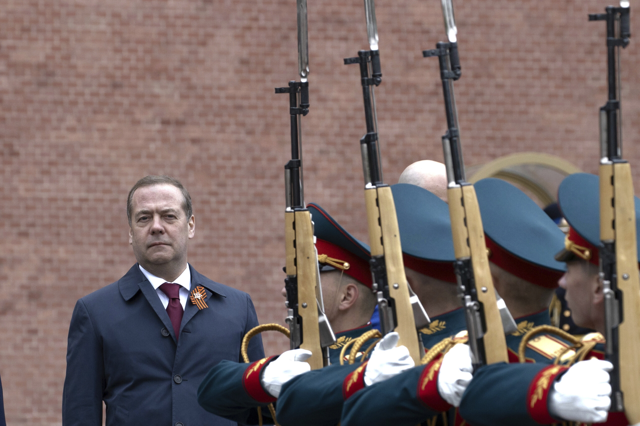 ukraine medvedev lultimatum de trump est du theatre cela ne nous interesse pas scaled