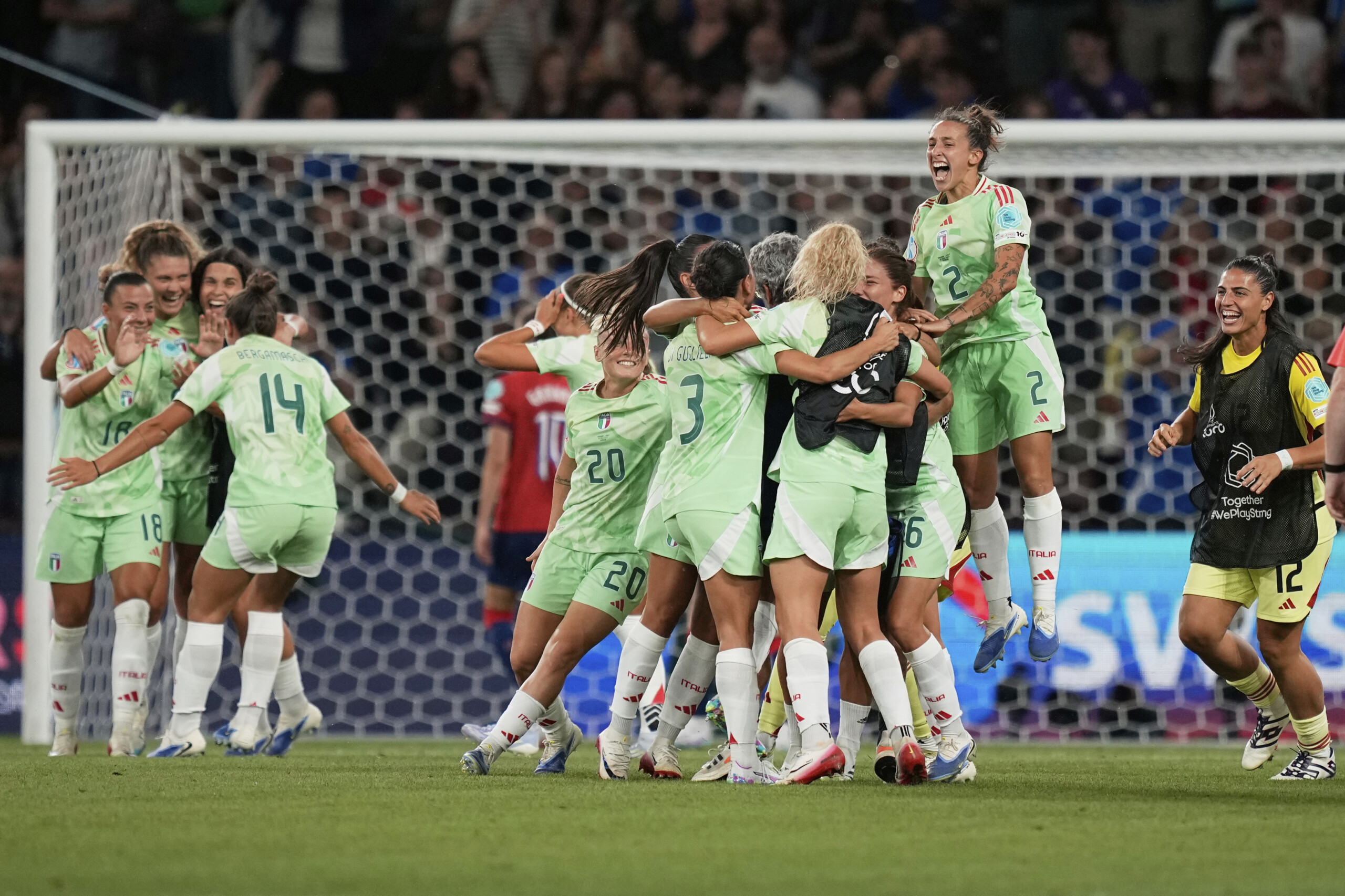 football championnat deurope feminin les italiennes battent la norvege 2 1 et se qualifient pour les demi finales scaled