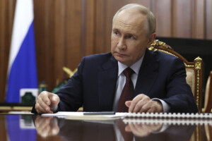 ukraine feu vert de lue pour le 18e paquet de sanctions avec un plafonnement du prix du petrole