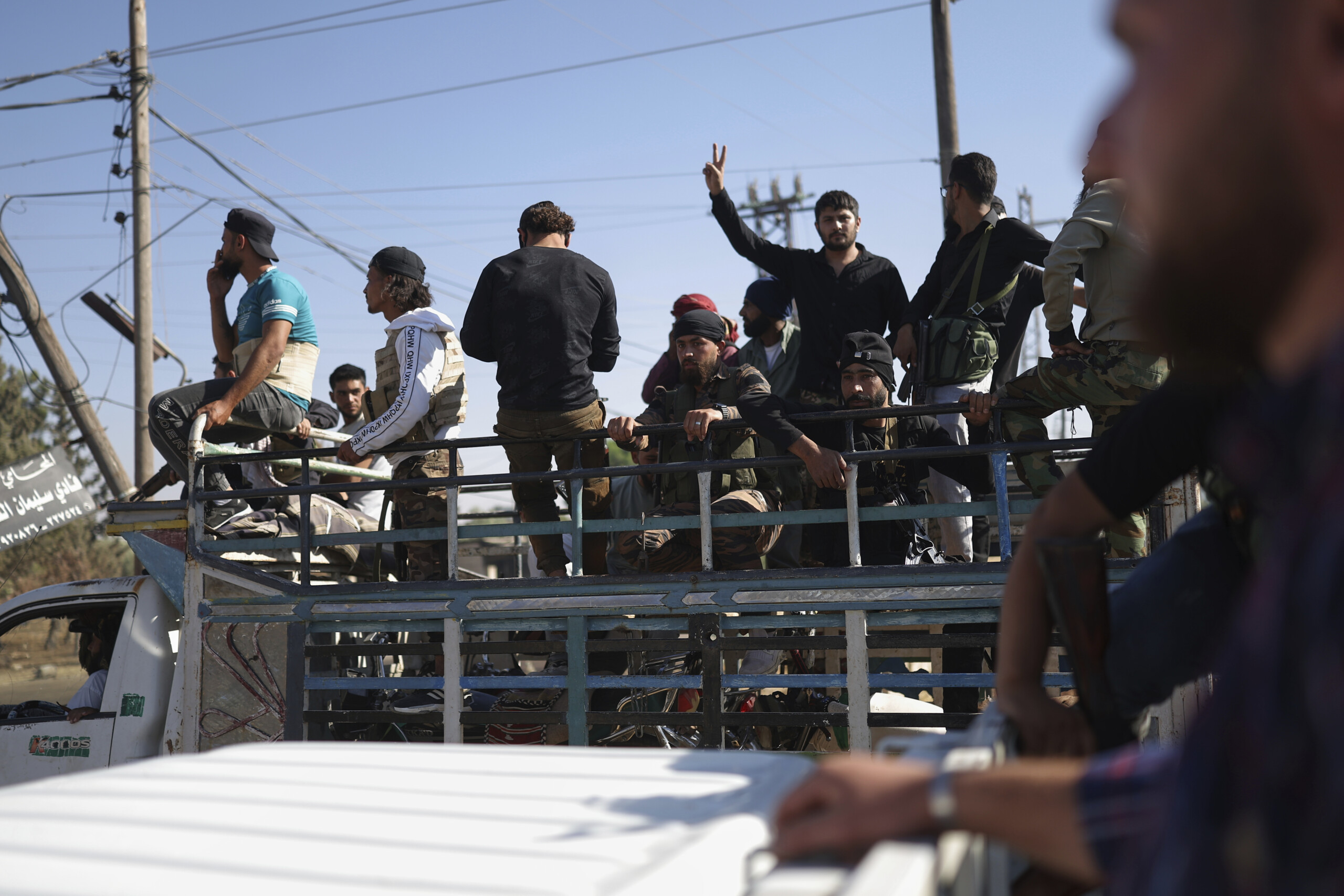 Syrie : selon une ONG, le bilan s'élève à plus de 700 victimes 1 syrie selon une ong le bilan seleve a plus de 700 victimes scaled