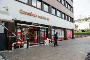 newprinces rachete 100 de carrefour italia pour 1 milliard deuros