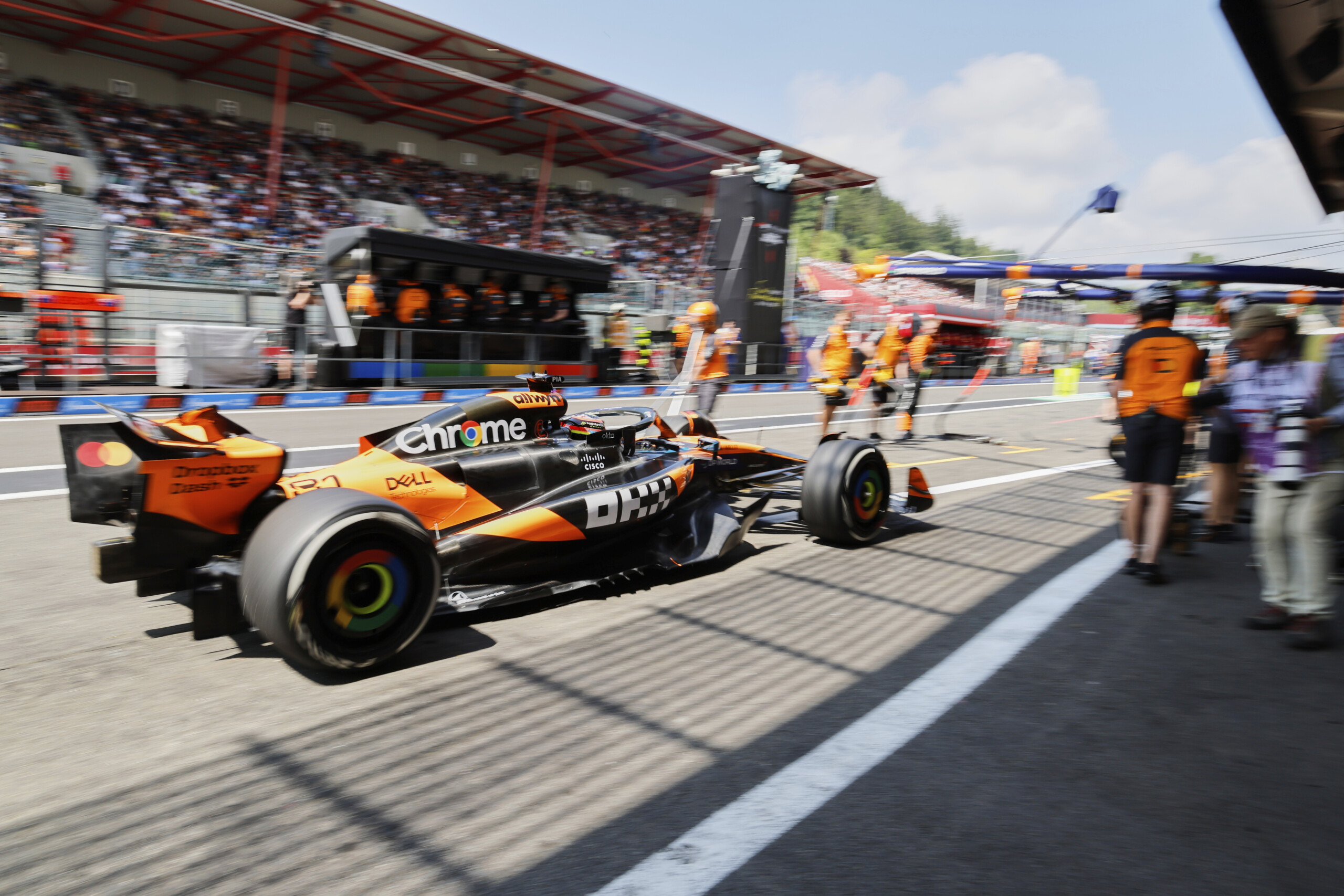 f1 gp de belgique la mclaren de piastri domine les premiers essais leclerc cinquieme scaled