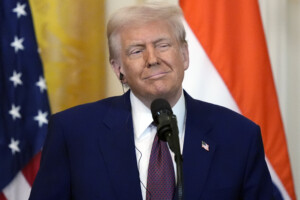 etats unis trump powell trop stupide et trop politise pour etre president de la fed