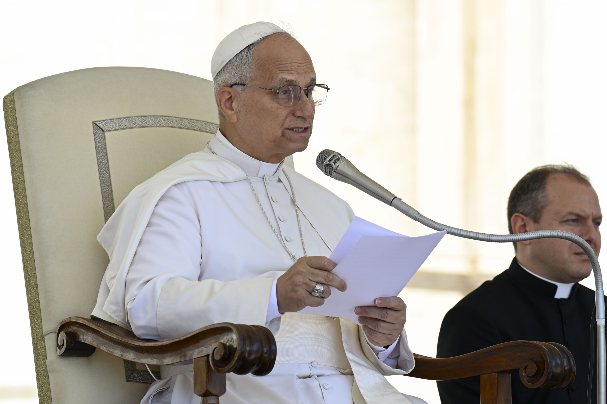 jubile un jeune meurt en voyage vers rome le pape exprime sa douleur scaled