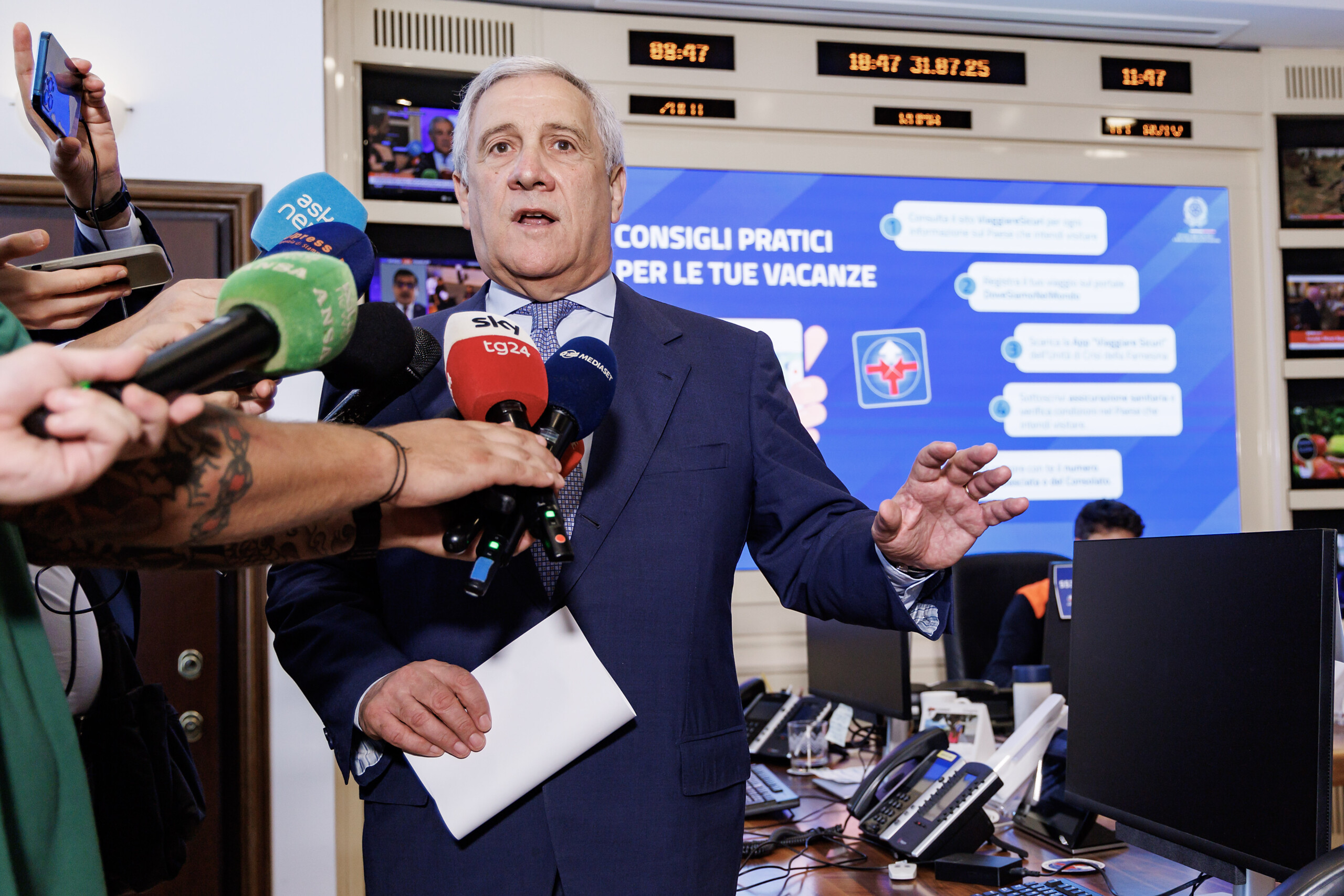 migrants tajani si ce sont les juges qui decident je rentre chez moi et on en met un a la farnesina scaled