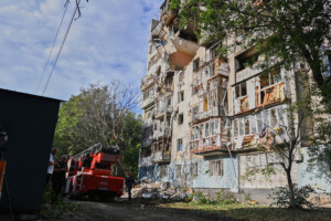 ukraine raids russes sur odessa et kiev pendant la nuit