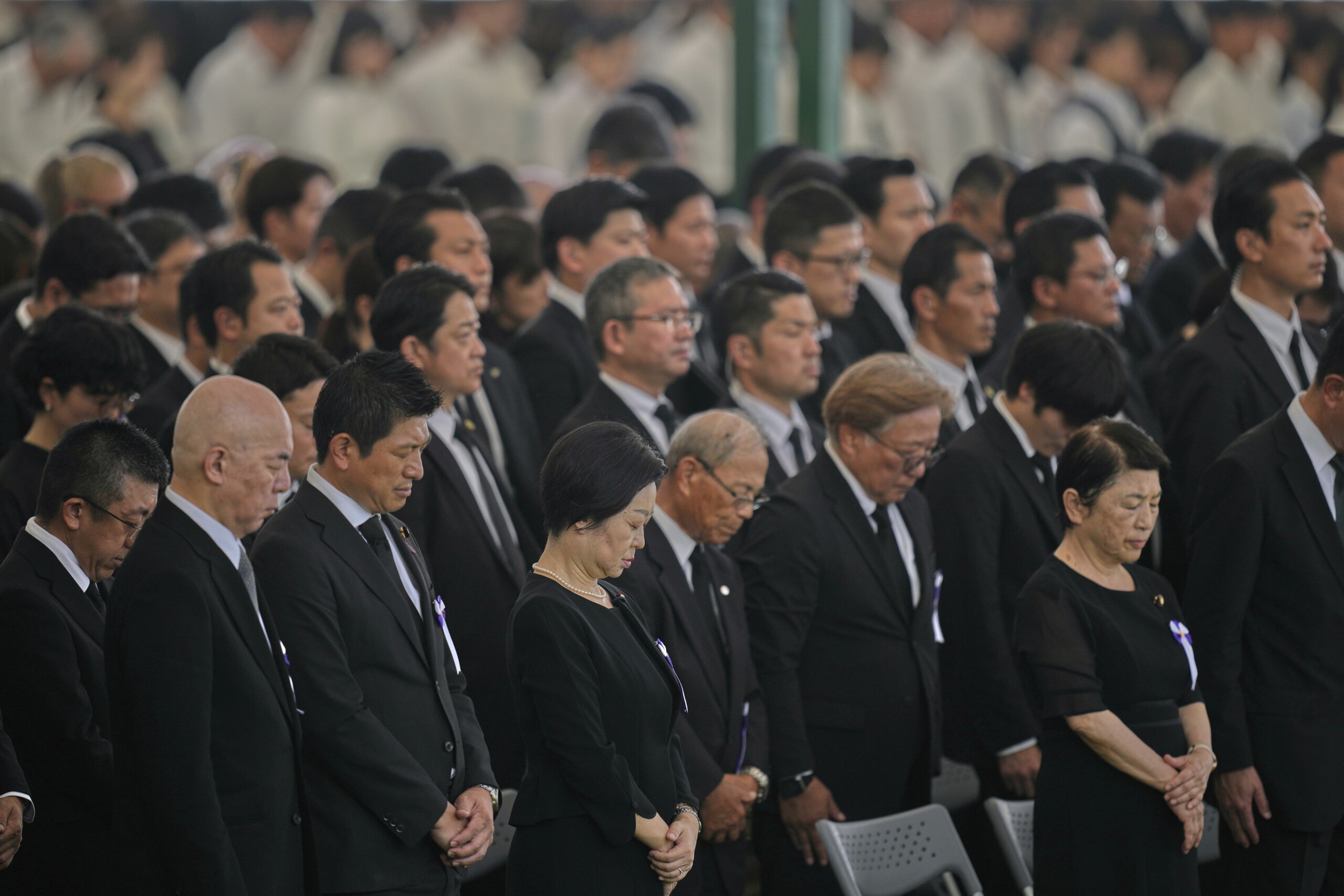 le japon commemore le 80e anniversaire du bombardement atomique dhiroshima scaled