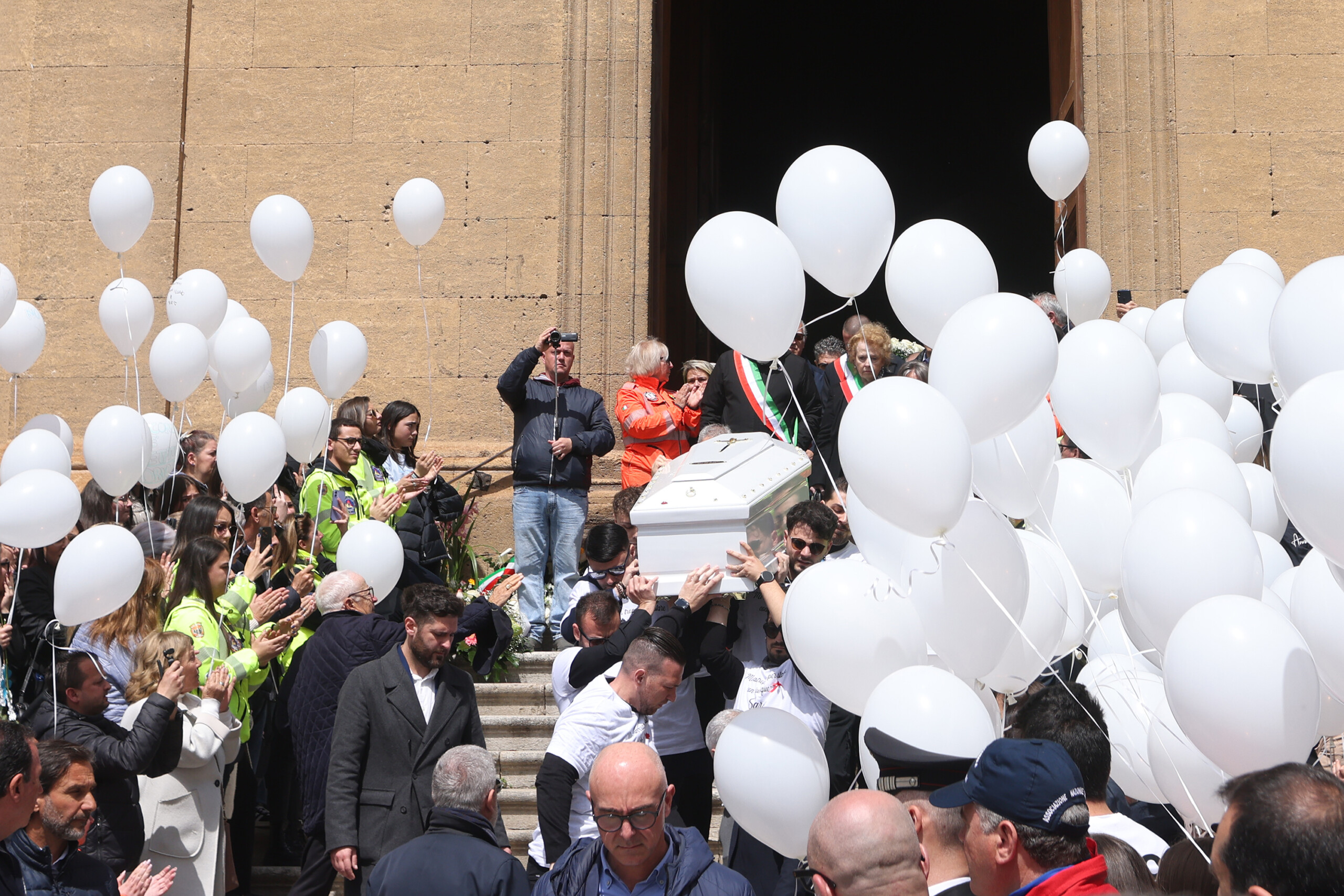 messine 7 personnes mises en examen pour le suicide de stefano argentino en prison scaled