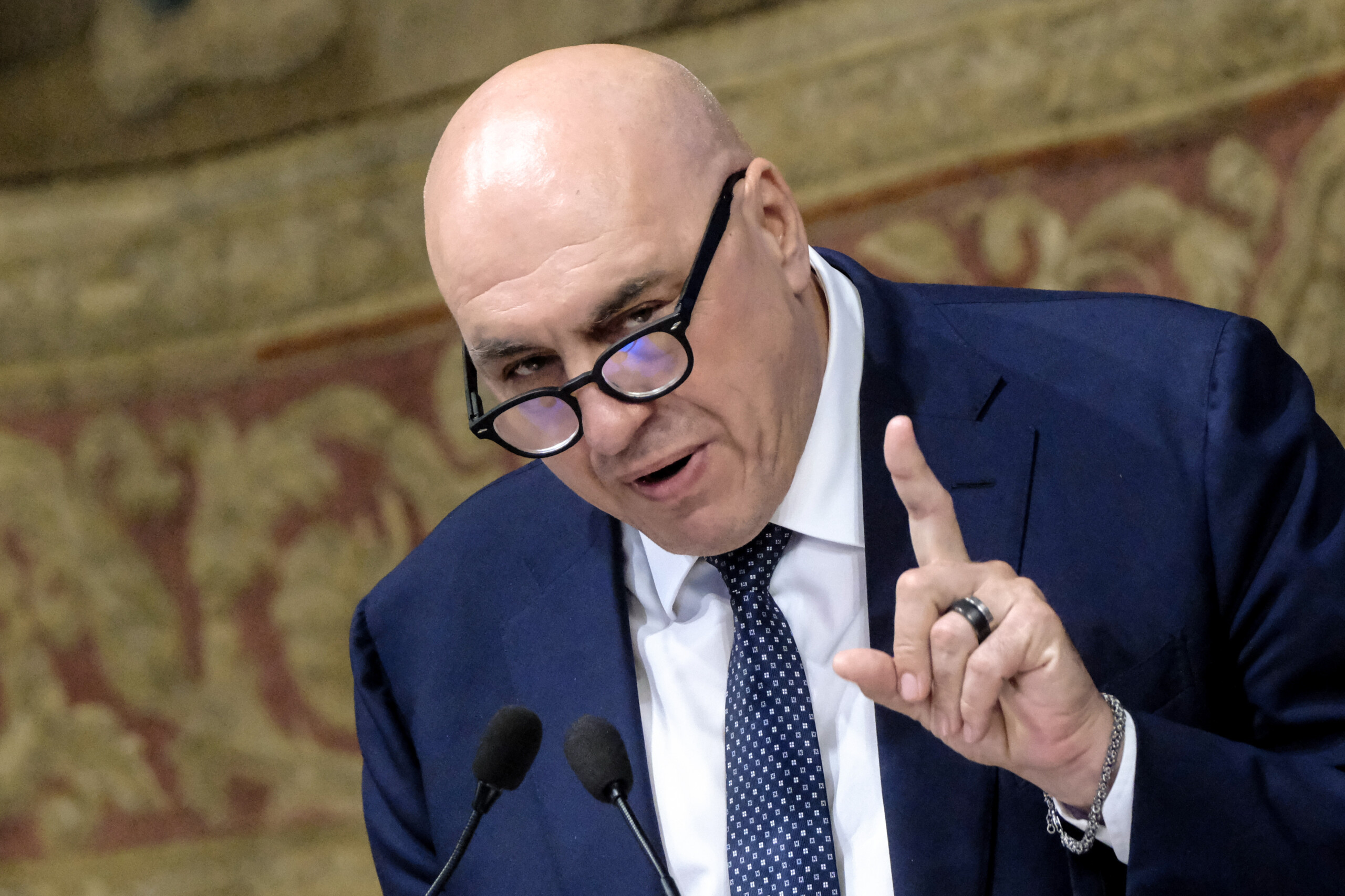 moyen orient crosetto lobjectif est dalleger la situation durgence a gaza scaled